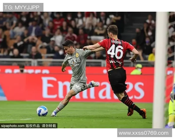 圣西罗的重力叛徒:拉法·莱奥,用第7粒进球完成灵魂的“高空进化”