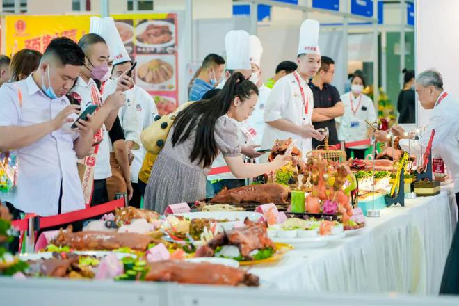 PG电子官方网站预见市场风向读懂预制菜来这场餐饮大展找到下半场经营秘钥(图5)