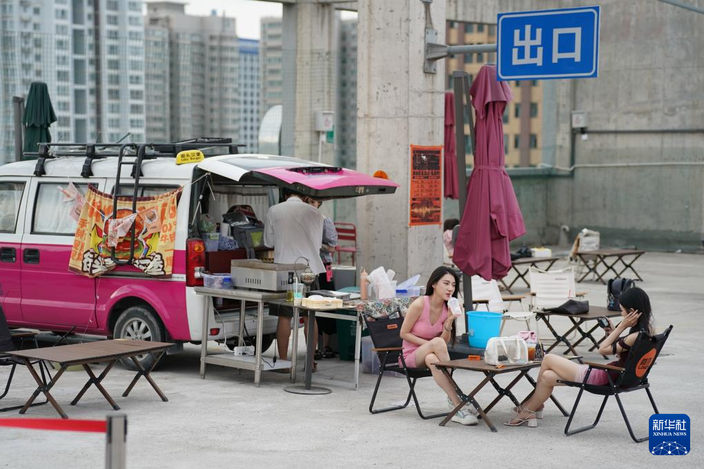 PG电子官方网站西安：时尚餐饮小店受欢迎(图4)